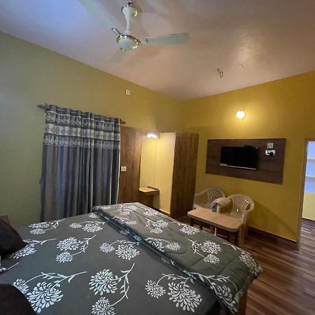 Hotel Lake Queen Rambha Dış mekan fotoğraf